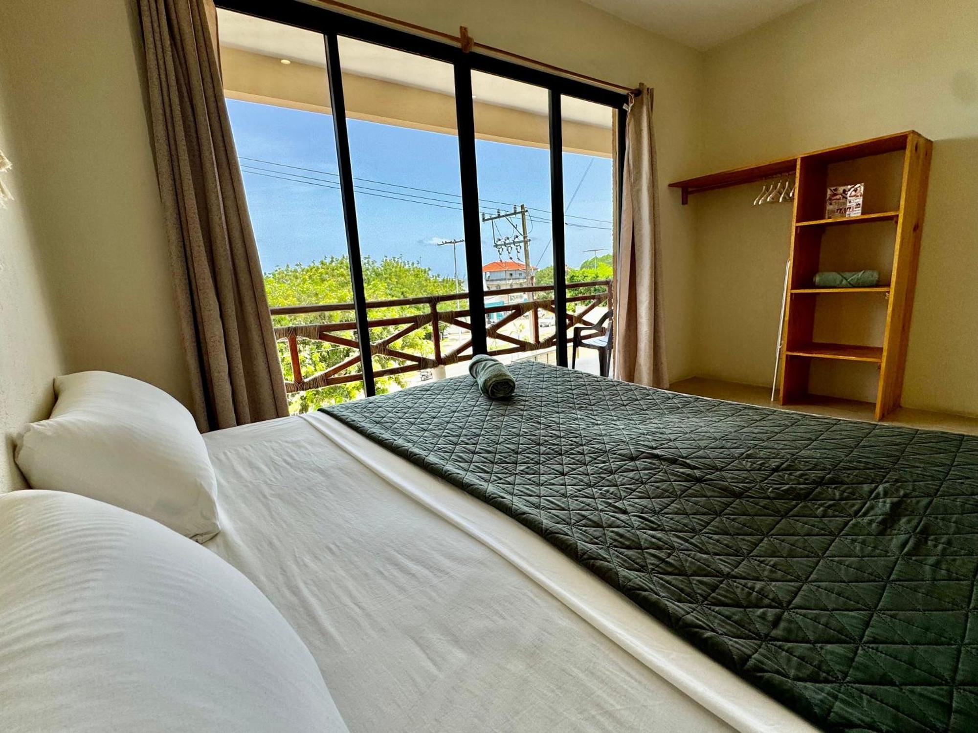 Casa Zianda - Amplios Apartamentos Con Vista Al Mar - A 7 Minutos Caminando De Playa Zicatela Brisas de Zicatela المظهر الخارجي الصورة