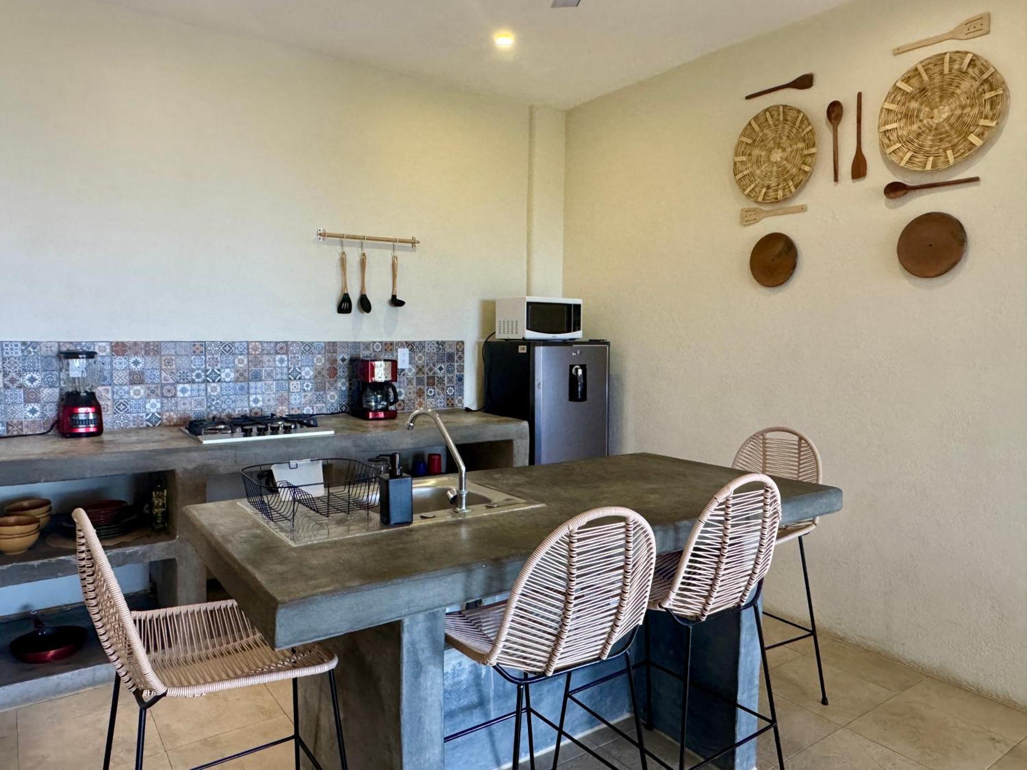 Casa Zianda - Amplios Apartamentos Con Vista Al Mar - A 7 Minutos Caminando De Playa Zicatela Brisas de Zicatela المظهر الخارجي الصورة